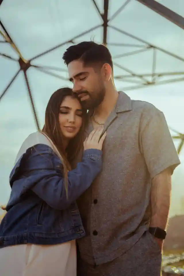 I Married My Taxi Driver Just to Annoy My Ex – The Next Day, He Showed Me a Photo That Changed Everything