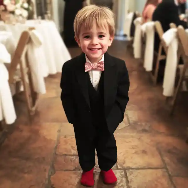 During My Wedding, My 7-Year-Old Daughter Tearfully Said, 'Mom, Look at Daddy's Arm! I Don't Want a New Daddy!' – What I Saw Left Me in Pure Shock
