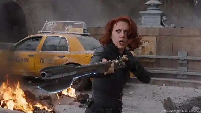 Scarlett Johansson’s Skin-Tight Black Widow Costume - The Avengers