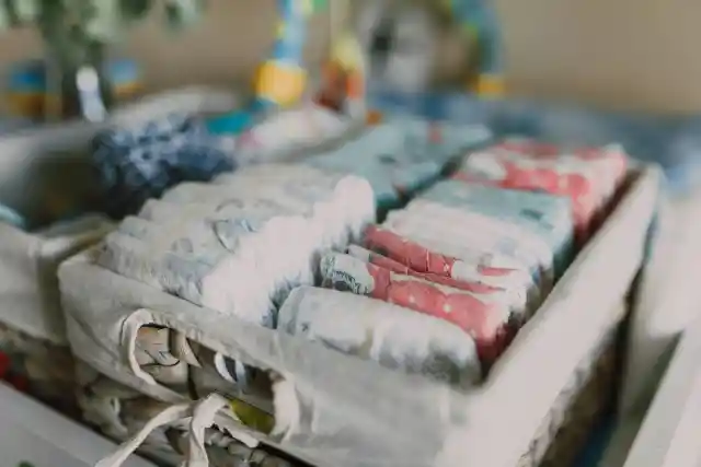 My Newborn Was Screaming in the ER When a Man in a Rolex Said I Was Wasting Resources – Then the Doctor Burst Into the Room and Stunned Everyone