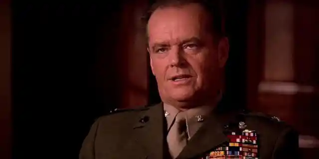 Dans quel film Jack Nicholson a-t-il joué le rôle d'un colonel des Marines ?