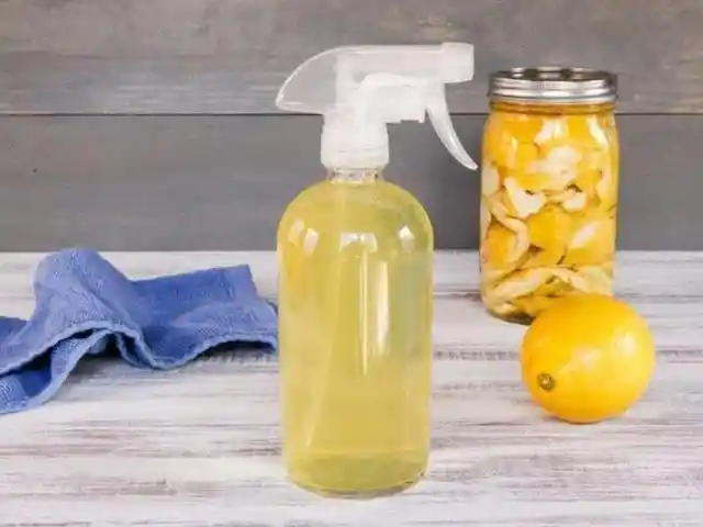 Orange-Scented Vinegar Cleaner