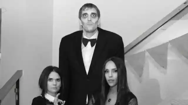 Dirk Nowitzki as Lurch