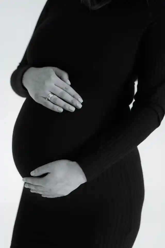At 35 Weeks Pregnant, My Husband Woke Me up in the Middle of the Night — What He Said Made Me File for Divorce