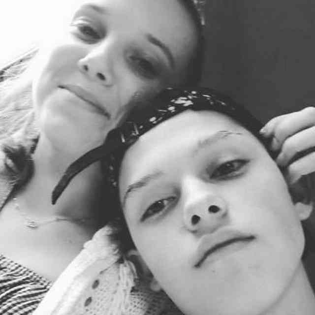 Millie Bobby Brown & Jacob Sartorius