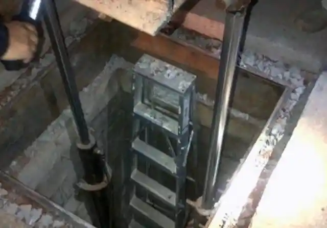 Revealing The Tunnel