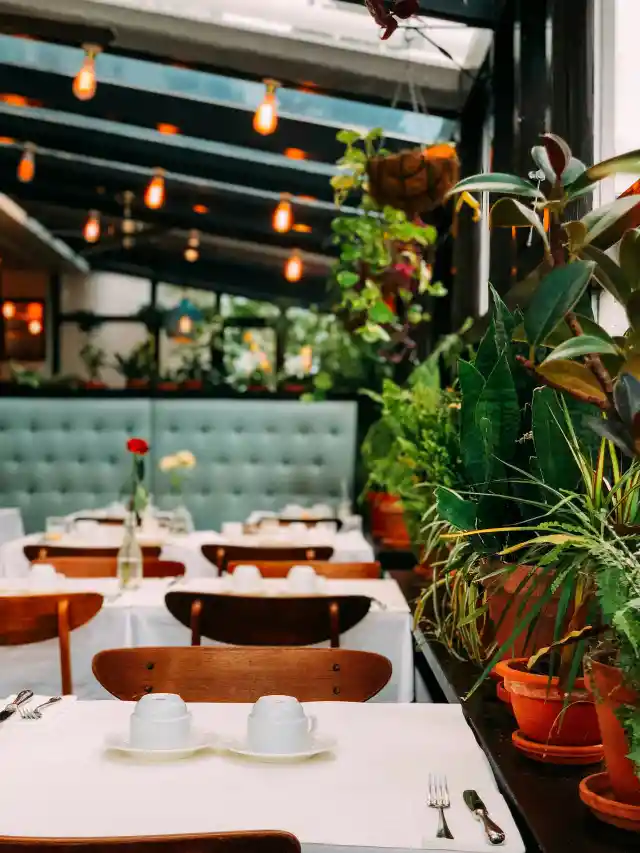 My Husband and His Mom Kicked Me Out of a Restaurant During Our Anniversary Dinner – Then I Heard a Voice Behind Me, 'Elizabeth? Is That You?'
