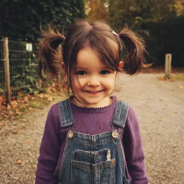 People in Line at the Supermarket Wanted to Kick Me Out When My Granddaughter Started Crying – but a Stranger Suddenly Stepped In