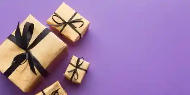I Opened My Dad's Final Gift Right After His Funeral – What Was Inside Changed My Life Forever