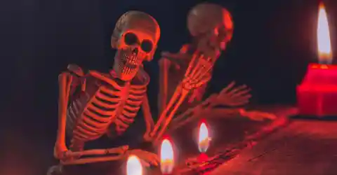 A Glimpse in the Dark