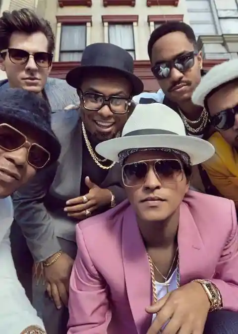 #21. Uptown Funk – Mark Ronson ft. Bruno Mars