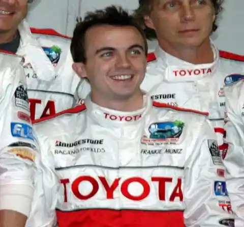 Frankie Muniz’s Not So Average Height