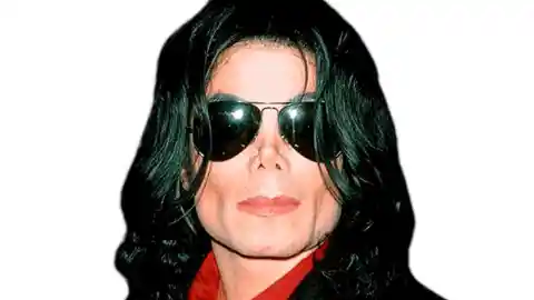 What was the name of Michael Jackson's 1982 album that transformed music videos into an artform?