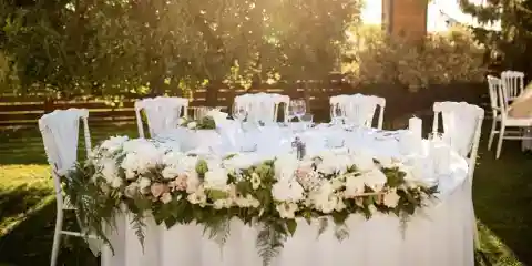 On My Wedding Day, I Opened the Envelope My Late Mom Left for Me – Inside Was a Video Message That Changed Everything I Thought I Knew