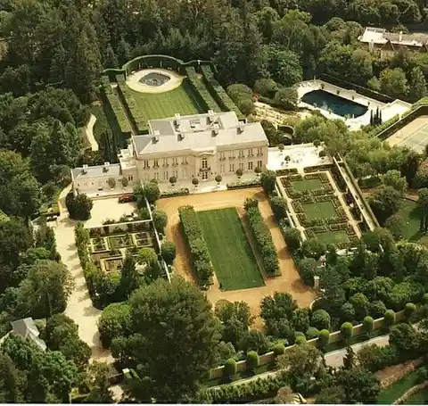 Very Cheap Mansion