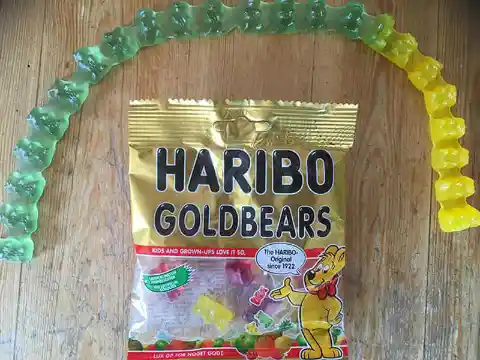 Gold Bears Centipede