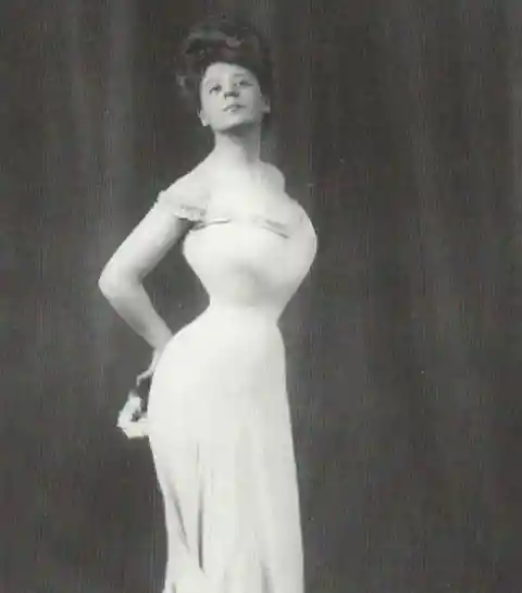 3. Early 1900s – The Gibson Girl Era