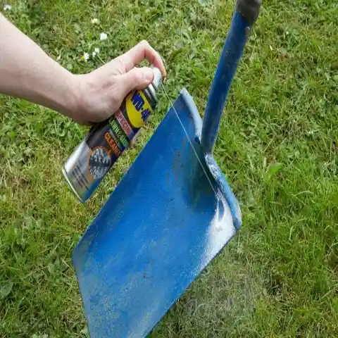 Gardening Hacks 101: Using WD-40