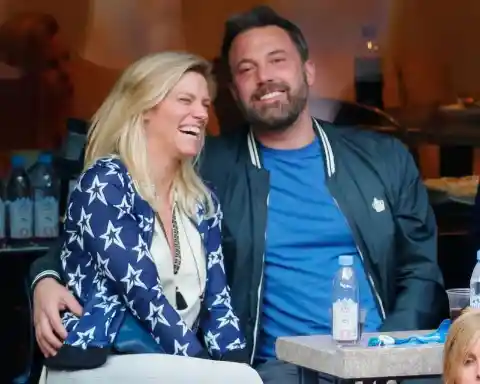 Ben Affleck and Lindsay Shookus (8 Years)