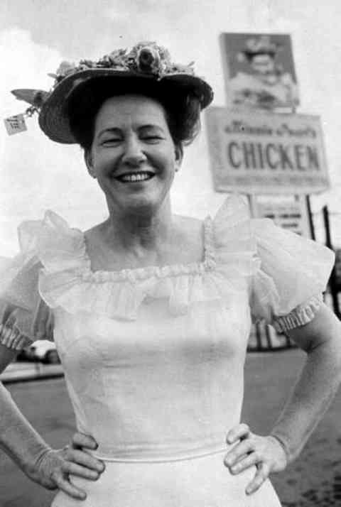 Minnie Pearl’s Chicken