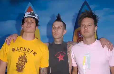 Vervollständige "All The Small Things" von Blink-182: