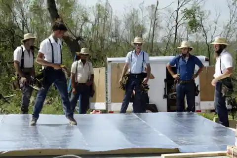 Amish Help Each Other Pay Medical Bills