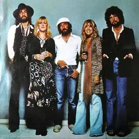 ¿Quién es -NO- uno de los fundadores de Fleetwood Mac?