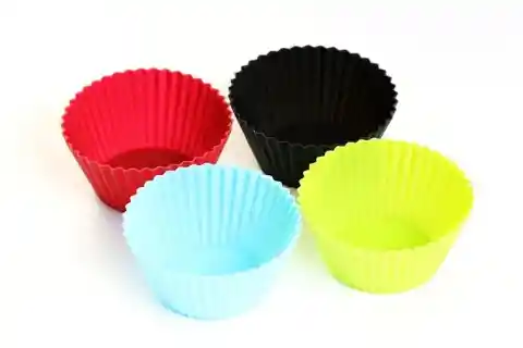 Cupboards With Silicone Baking Cups