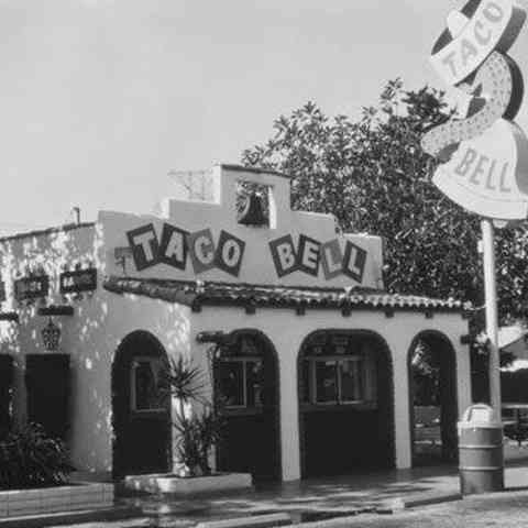 Taco Bell, 1961