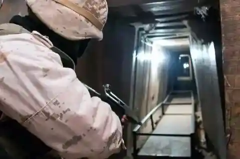 Scary Tunnel