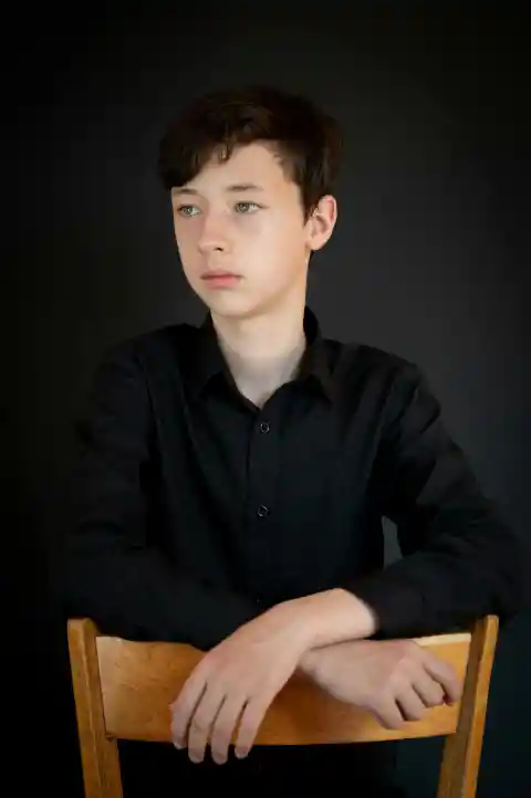 Accused Mom in Court Sees Her Mute 13-Year-Old Son Writing 'I Have a Recording. I Know Who Did This'