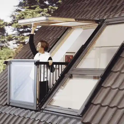 Folding Balcony