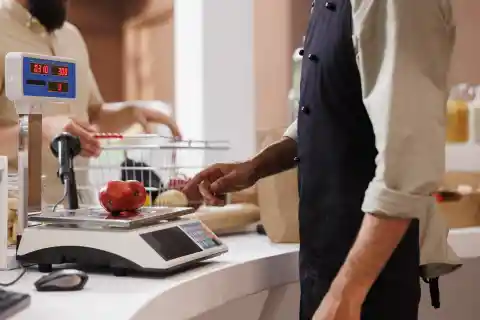 I Bought a Bag of Apples for a Mother with Two Little Kids at the Checkout — Three Days Later, a Police Officer Came Looking for Me at Work