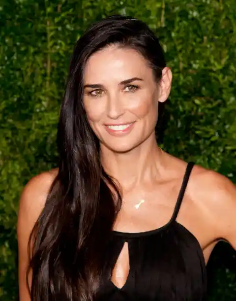 Demi Moore, 63, Flashes New Haircut at the Gucci FW26 Dinner, Sparking Buzz
