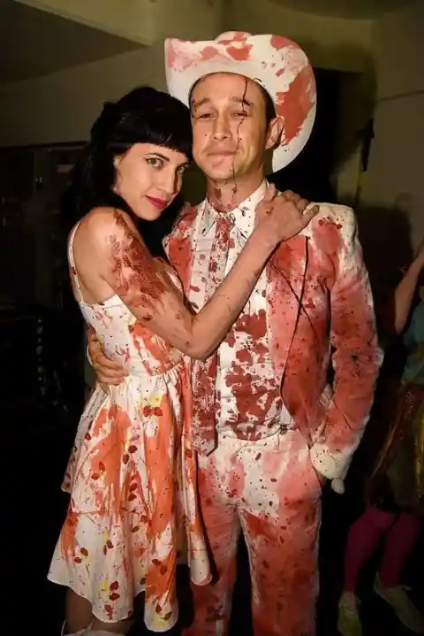 Joseph Gordon-Levitt & Tasha McCauley as Bloody Country Singers