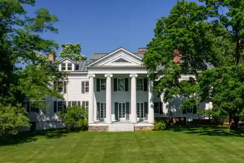 Christie Brinkley’s Hampton Home