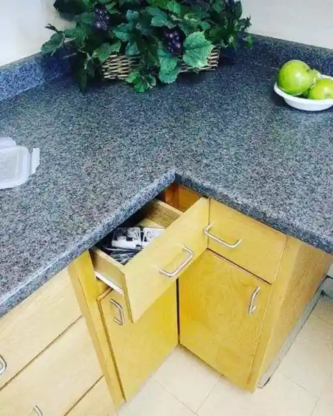 A Drawer Difficulty