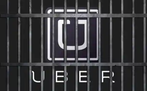 Uber driver gets arrested for a crime his passengers committed