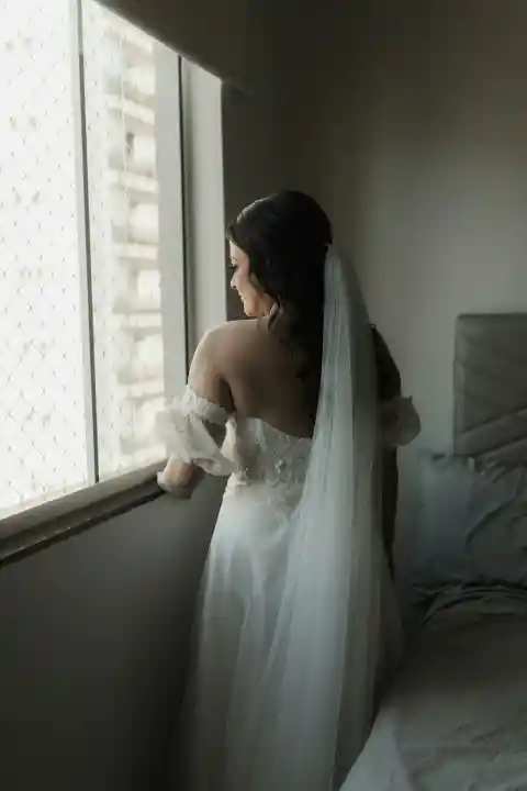 I Married My Late Husband's Best Friend — but on Our Wedding Night He Said, 'There's Something in the Safe You Need to Read'