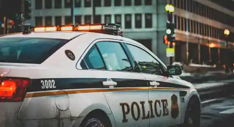 Passengers in My Car Mocked Me the Whole Ride – Then a Cop Pulled Us over and Taught Them a Lesson