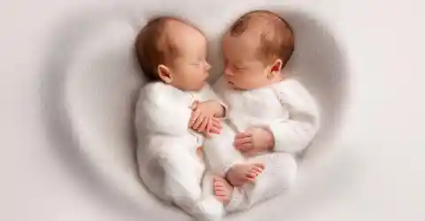  Daniel’s Uneasy Behavior