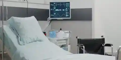 My Daughter Went Missing 15 Years Ago – Today I Saved a Little Girl in the ICU Who Looked So Much like Her and One Moment Turned My World Upside Down