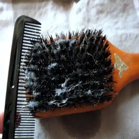 WD-40 As A Hairbrush Cleaner?