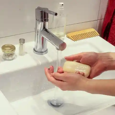 Washing Your Hands for 20 Seconds