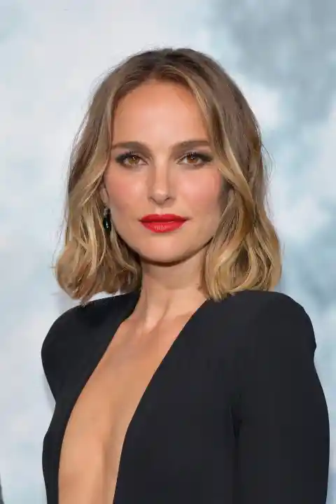Celebrities Who Look Incredibly Alike – 35+ Photos