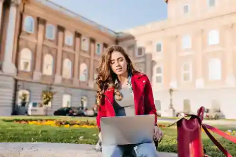 I Sold My Car and Picked up Night Shifts to Pay for My Daughter's Tuition – The Call from the Dean's Office Days Before Her Graduation Left Me Speechless
