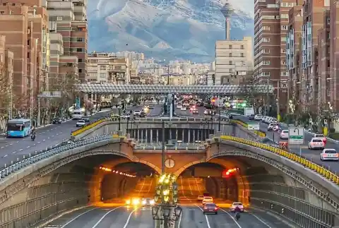 8. Tehran, A City on a Warm Slope