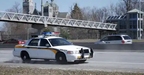 Officers Coordinating the Chase