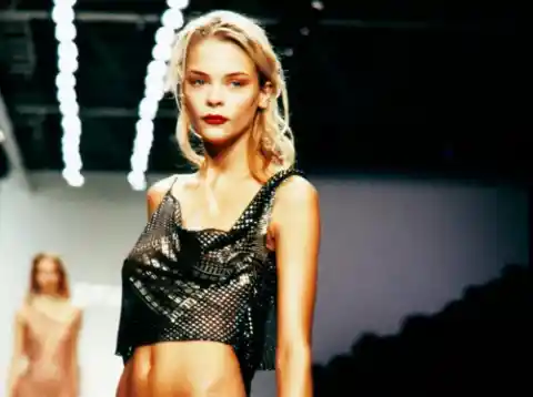 22. 1990s – The Heroin Chic Trend