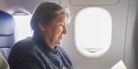 An Entitled Business Class Passenger Demanded My 85-Year-Old Grandma Be Moved Because 'Her Hands Were Shaking Too Much' – What the Flight Attendant Did Next Stunned Everyone